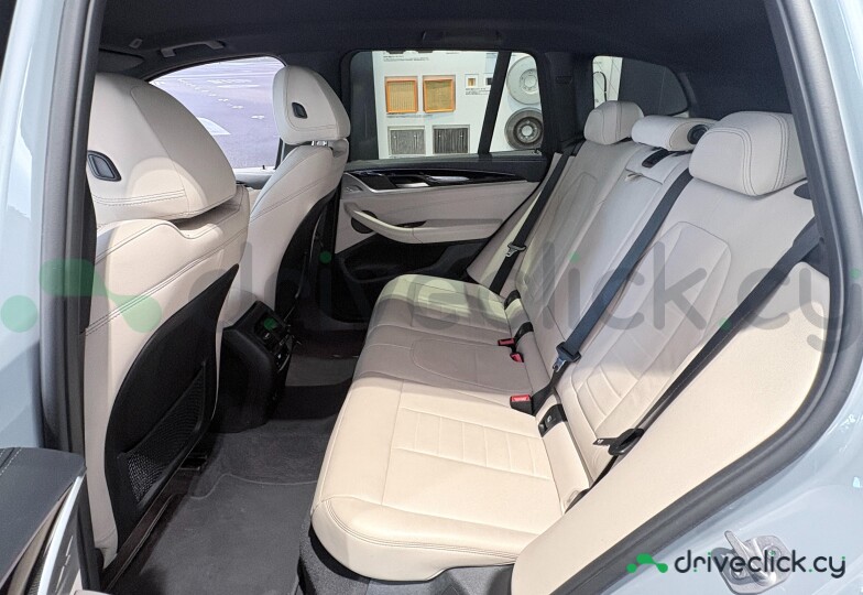 BMW X3 White