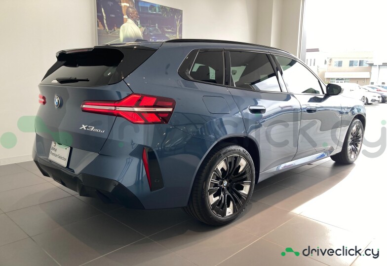 BMW X3 Blue