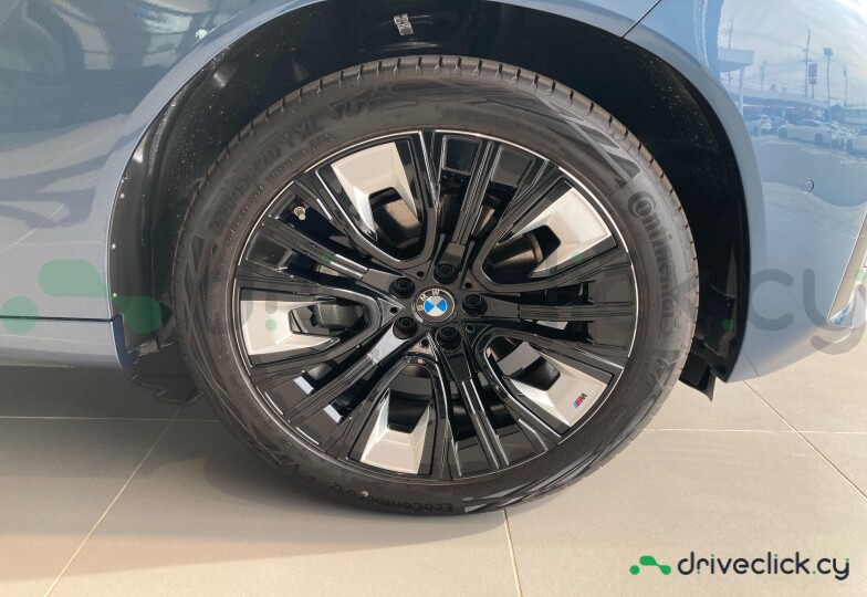 BMW X3 Blue