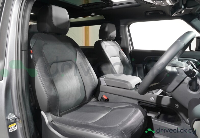 Land Rover Defender Grey