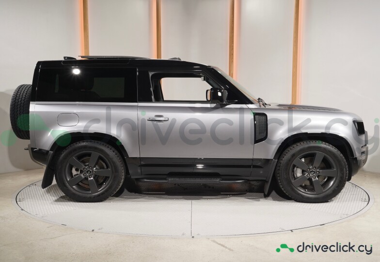Land Rover Defender Grey
