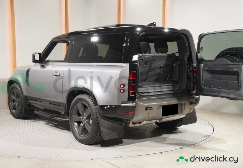Land Rover Defender Grey