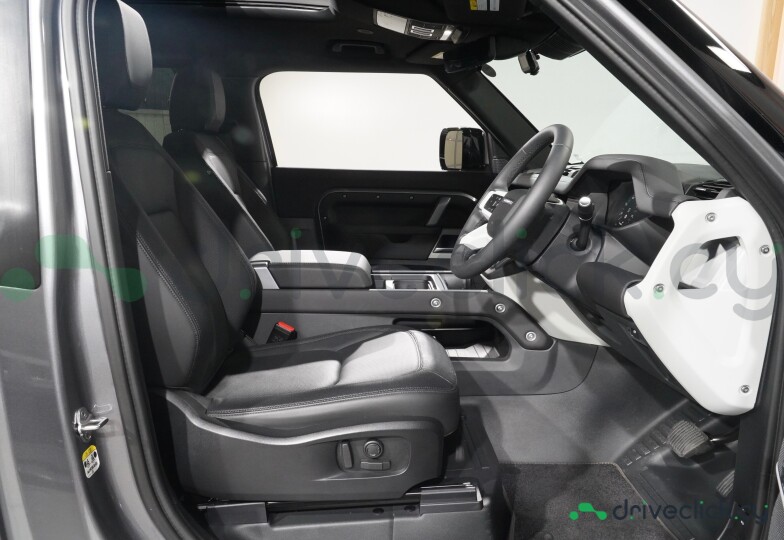Land Rover Defender Grey
