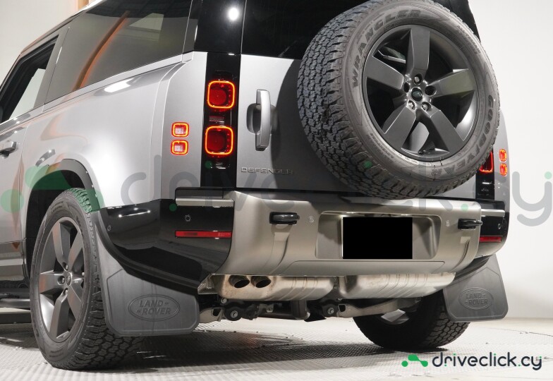 Land Rover Defender Grey