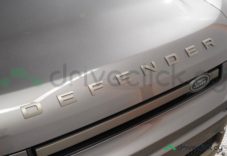Land Rover Defender Grey