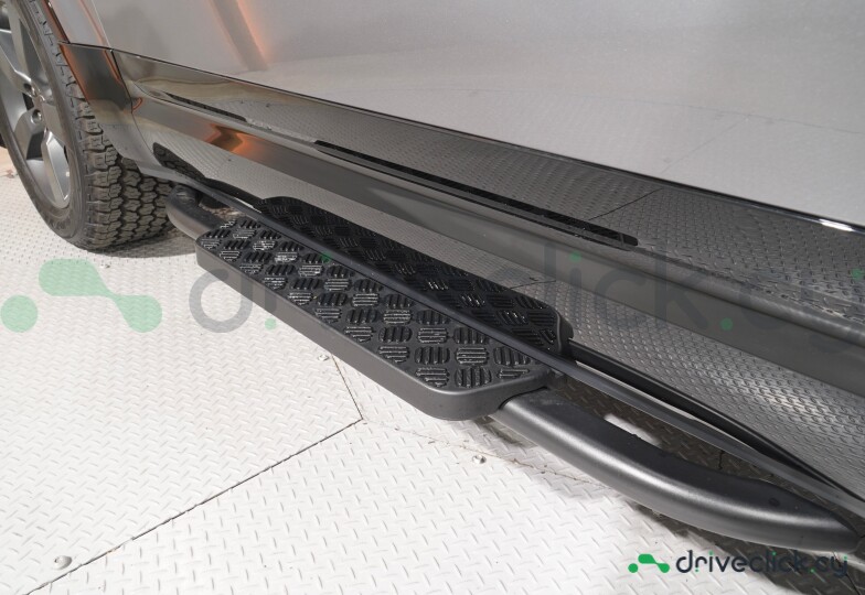 Land Rover Defender Grey