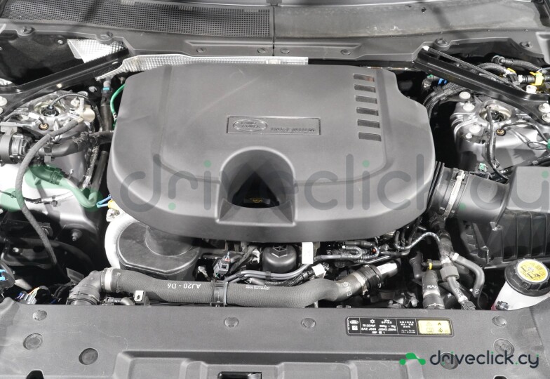 Land Rover Defender Grey