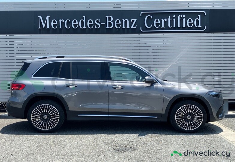 Mercedes EQB Серый