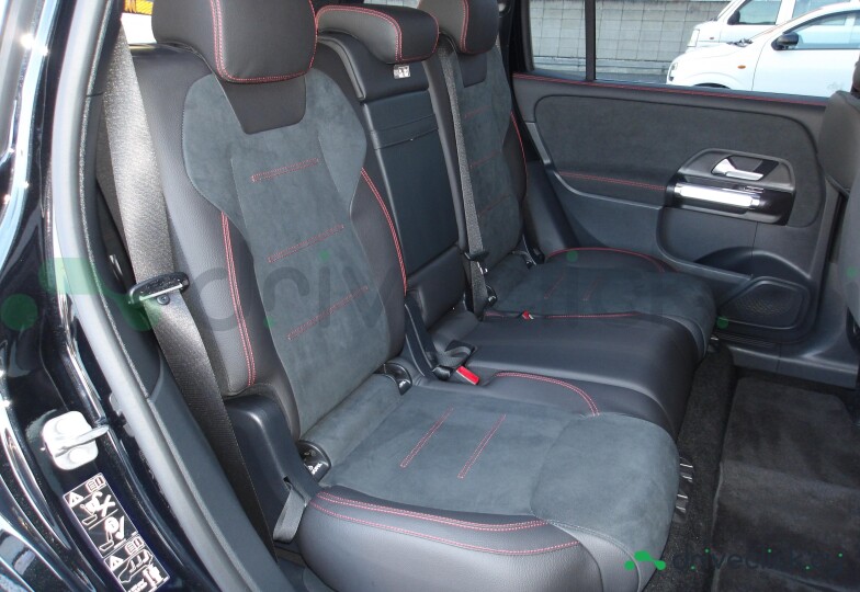 Mercedes GLB-class Black
