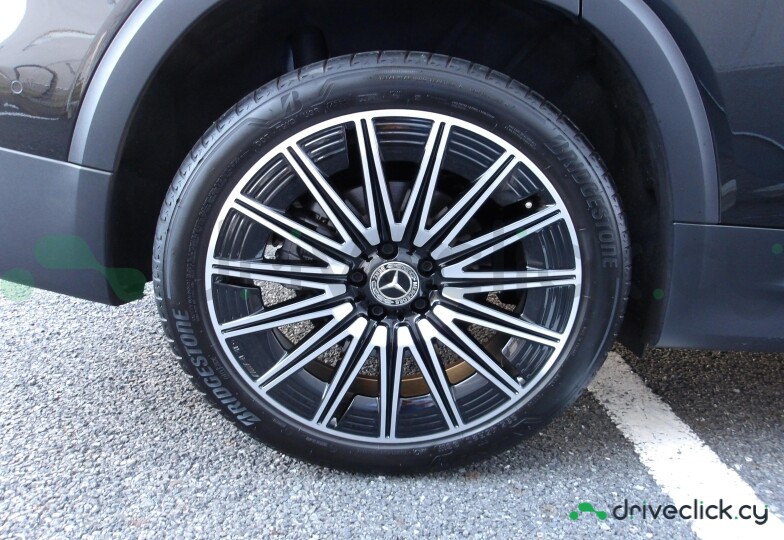 Mercedes GLB-class Black