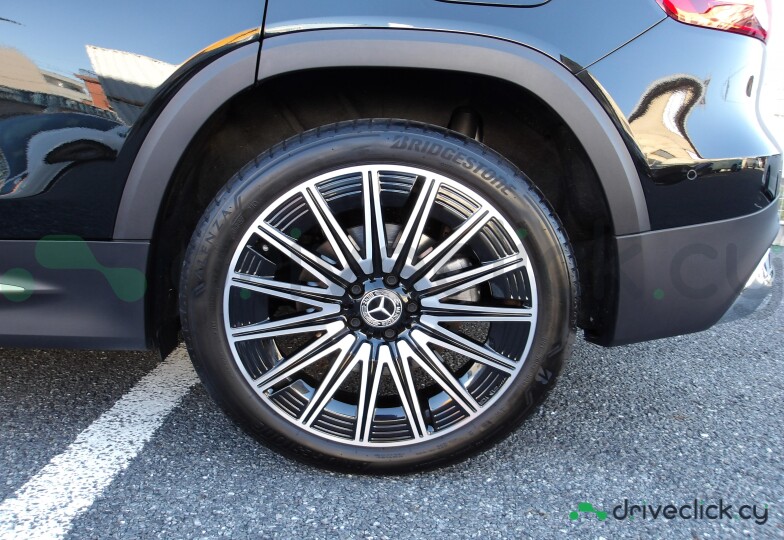 Mercedes GLB-class Black