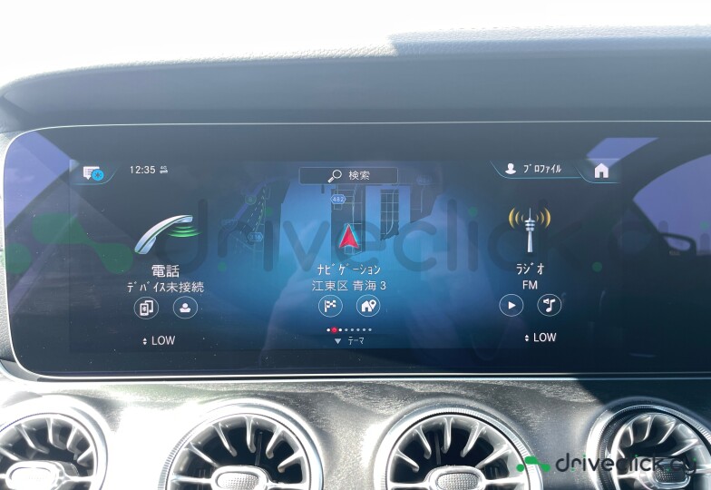 Mercedes E-class Белый