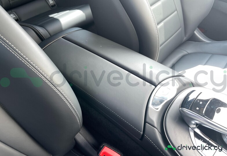Mercedes E-class Белый