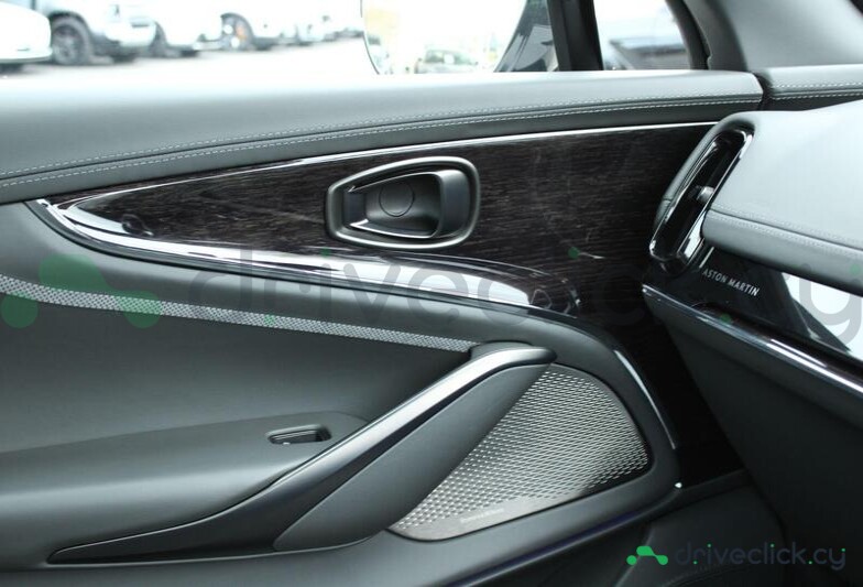 Aston Martin DBX Grey