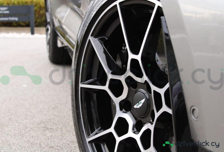 Aston Martin DBX Grey