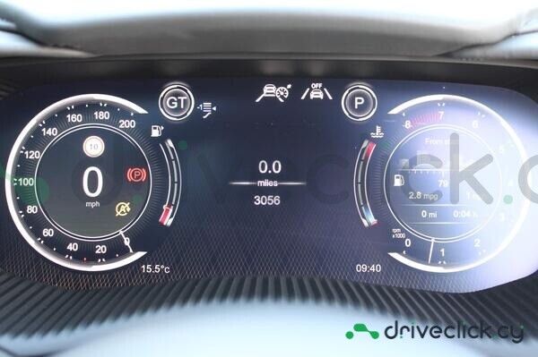 Aston Martin DBX Grey
