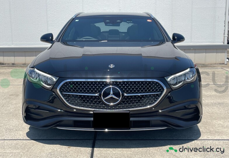 Mercedes E-class Черный