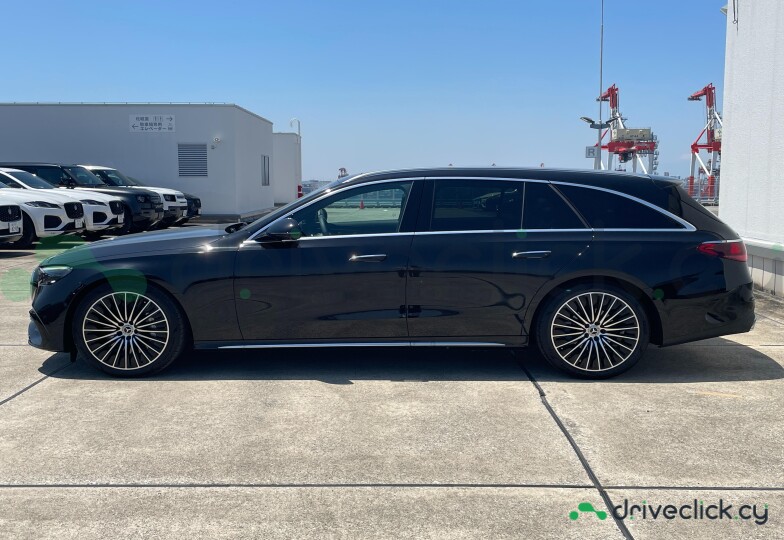 Mercedes E-class Черный