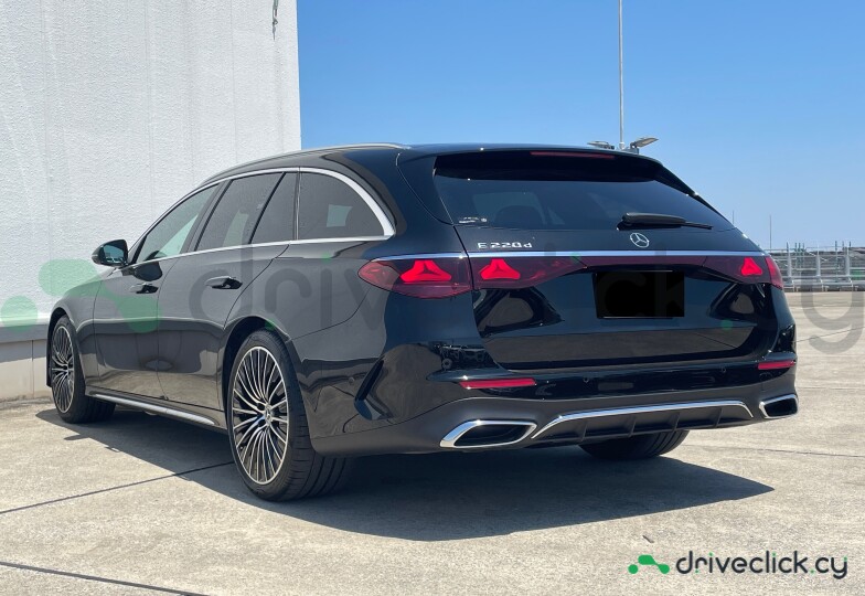 Mercedes E-class Черный