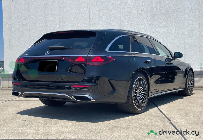 Mercedes E-class Черный