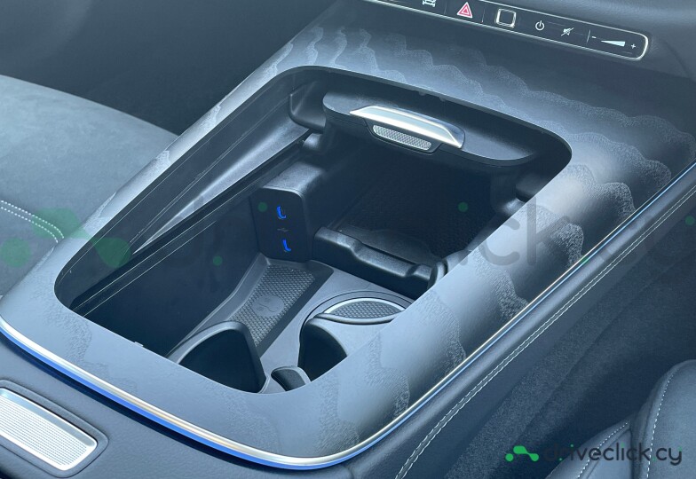 Mercedes E-class Черный