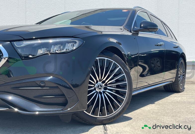 Mercedes E-class Черный
