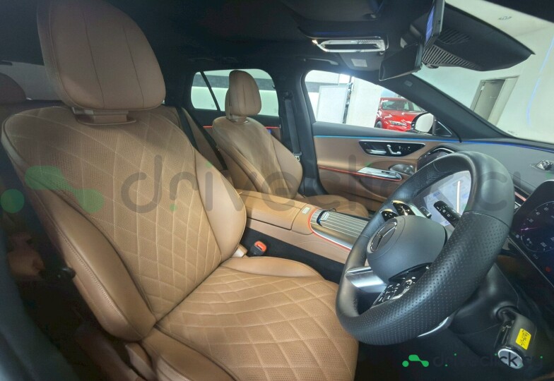Mercedes E-class Черный