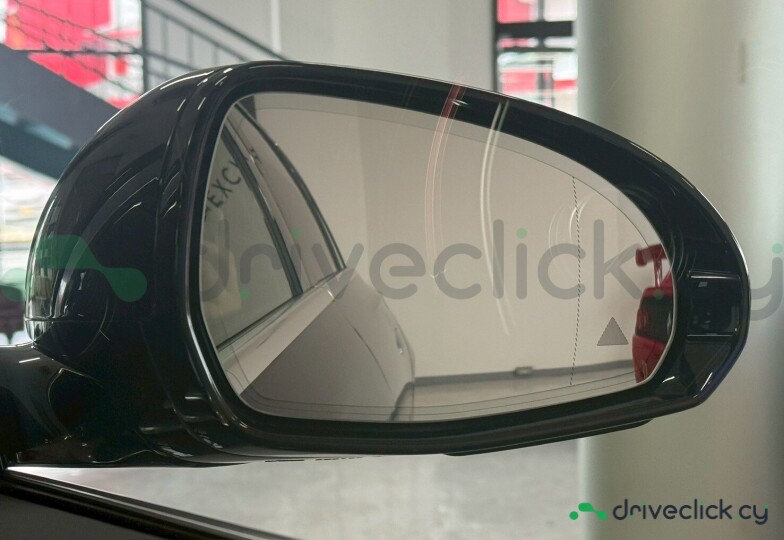 Mercedes E-class Черный