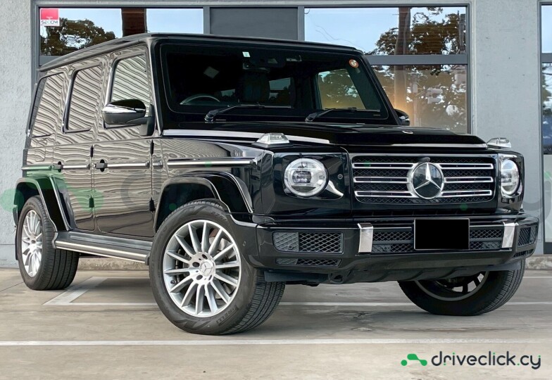 Mercedes G-class Black