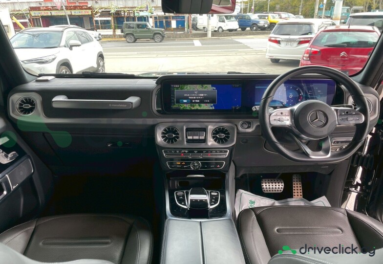Mercedes G-class Black