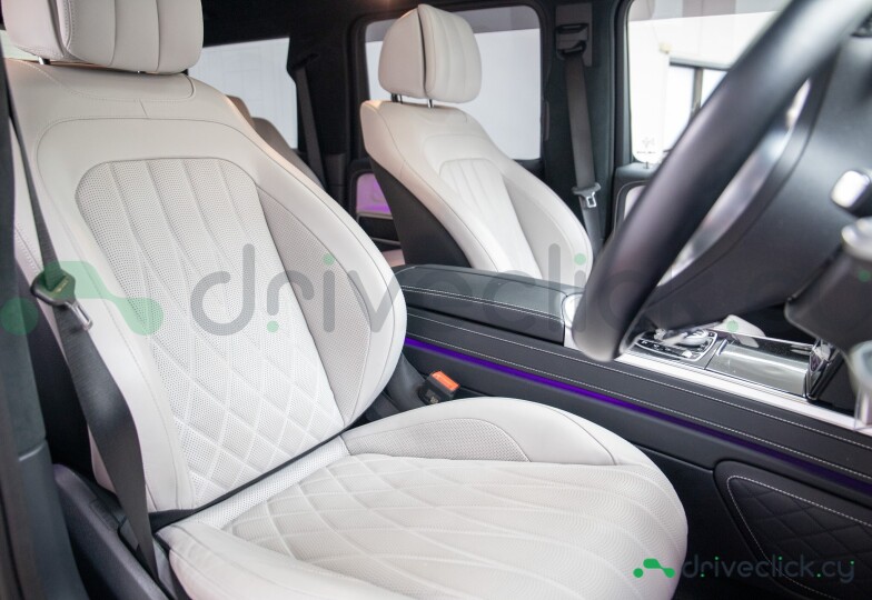 Mercedes G-class Black