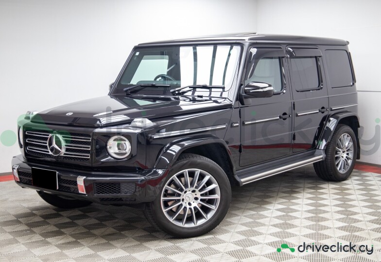 Mercedes G-class Black