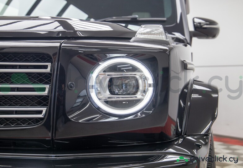 Mercedes G-class Black