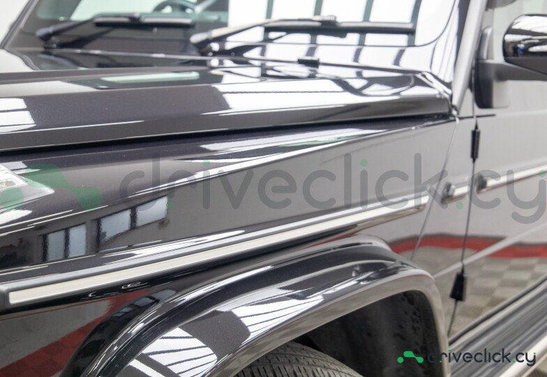 Mercedes G-class Black