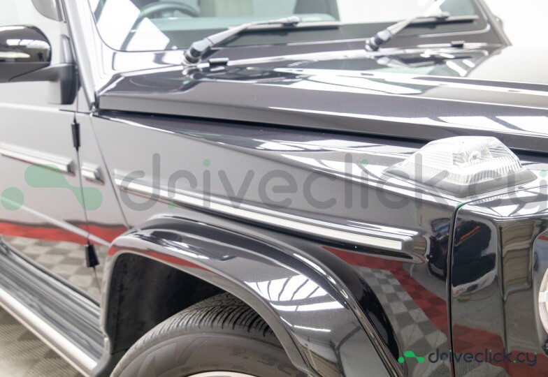 Mercedes G-class Black