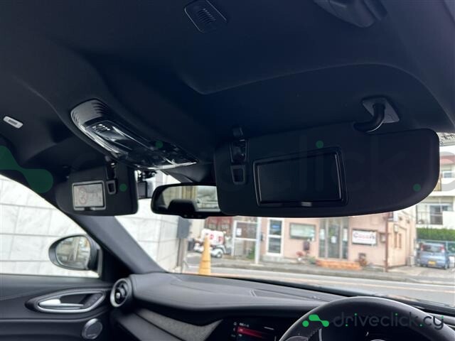 Alfa Romeo Giulia Black