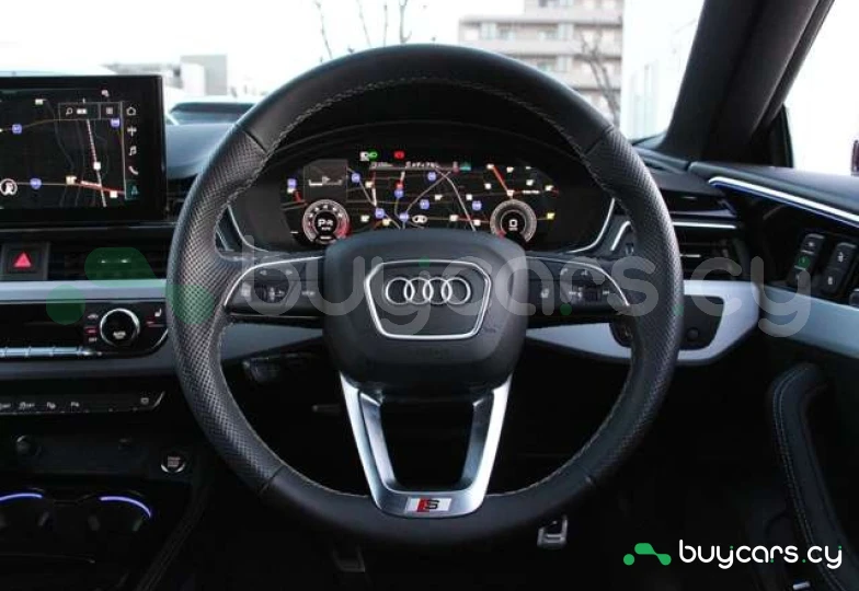 Audi A5 Серый