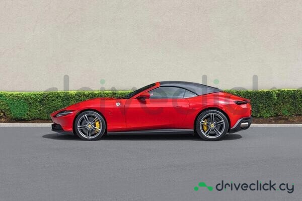 Ferrari Roma Красный