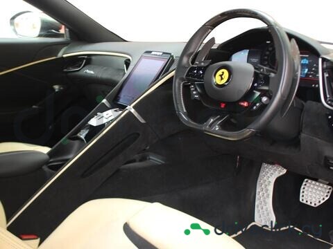 Ferrari Roma Серый
