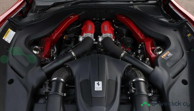 Ferrari Roma Красный