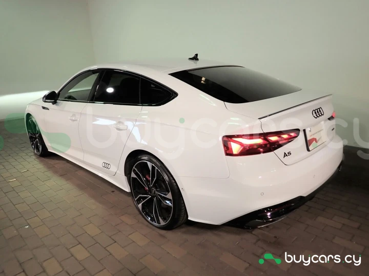 Audi A5 Белый