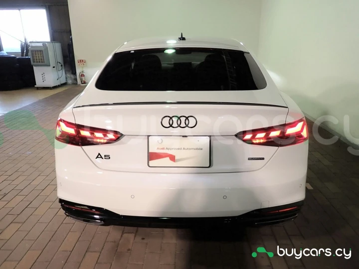 Audi A5 Белый