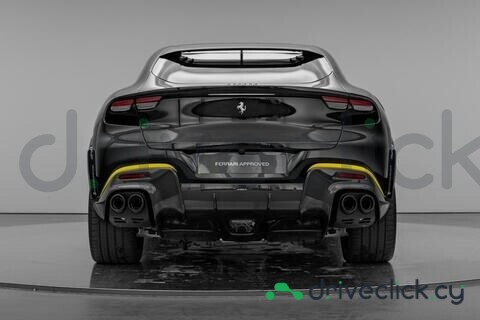 Ferrari Purosangue Черный