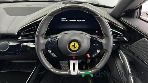 Ferrari Purosangue Черный