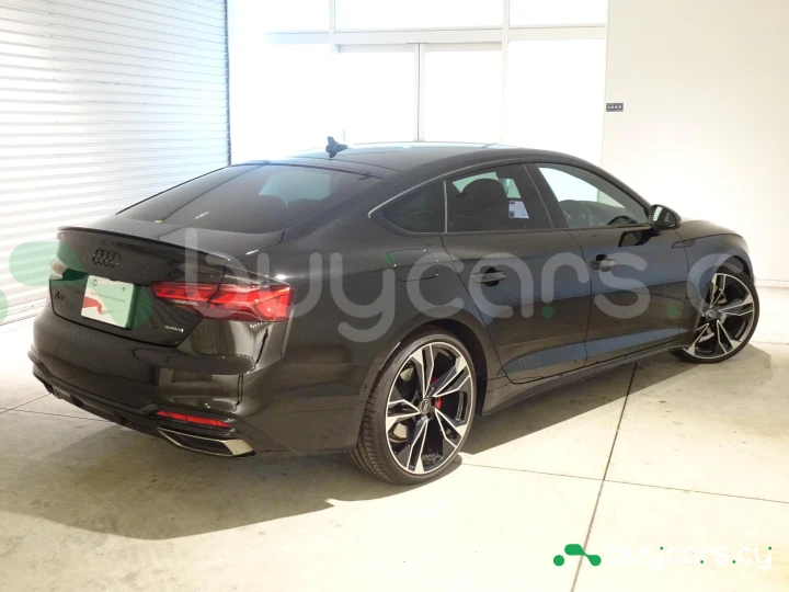 Audi A5 Черный