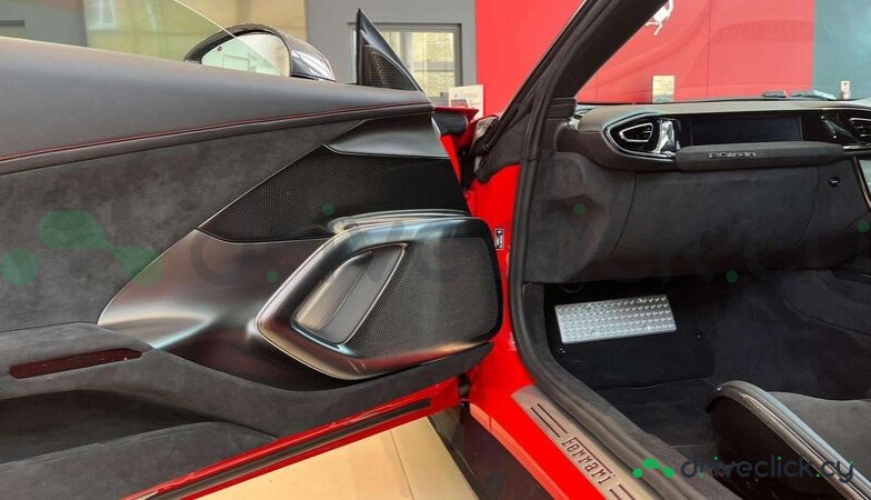 Ferrari 12Cilindri Red