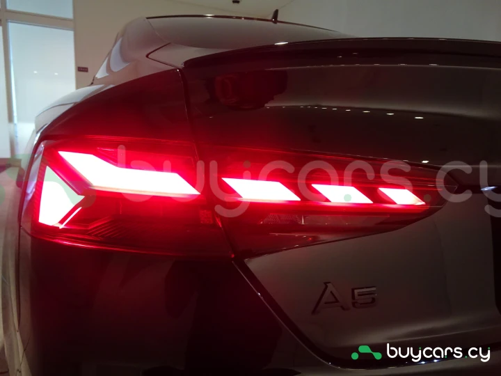 Audi A5 Черный