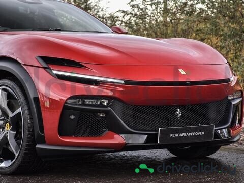 Ferrari Purosangue Красный