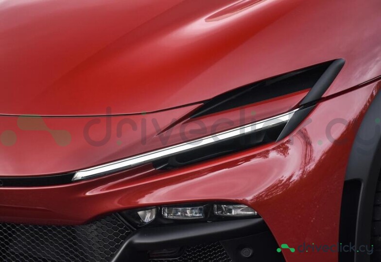 Ferrari Purosangue Красный
