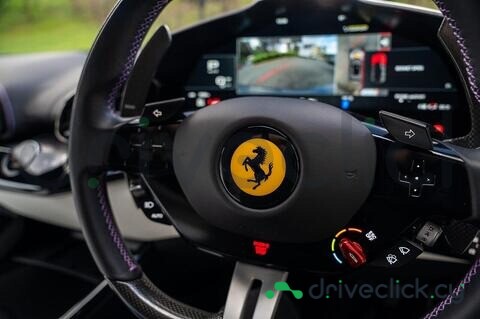 Ferrari Purosangue Фиолетовый